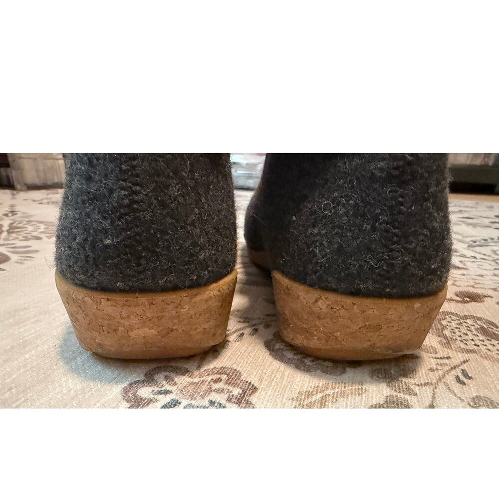 Taos Good Wool Boots Charcoal Gray Felt Slippers Shoes Unisex Size EU 41 US W 10 - Picture 5 of 9